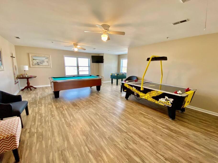 Oceanview 3-Story Getaway W/ 3 Decks, Pool, Game Room Myrtle Beach Exteriör bild